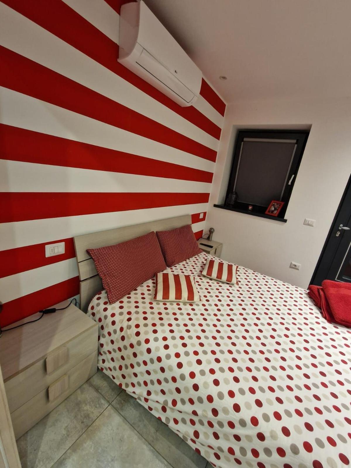Casa Rosso Blu Bed & Breakfast Sorico Exterior photo
